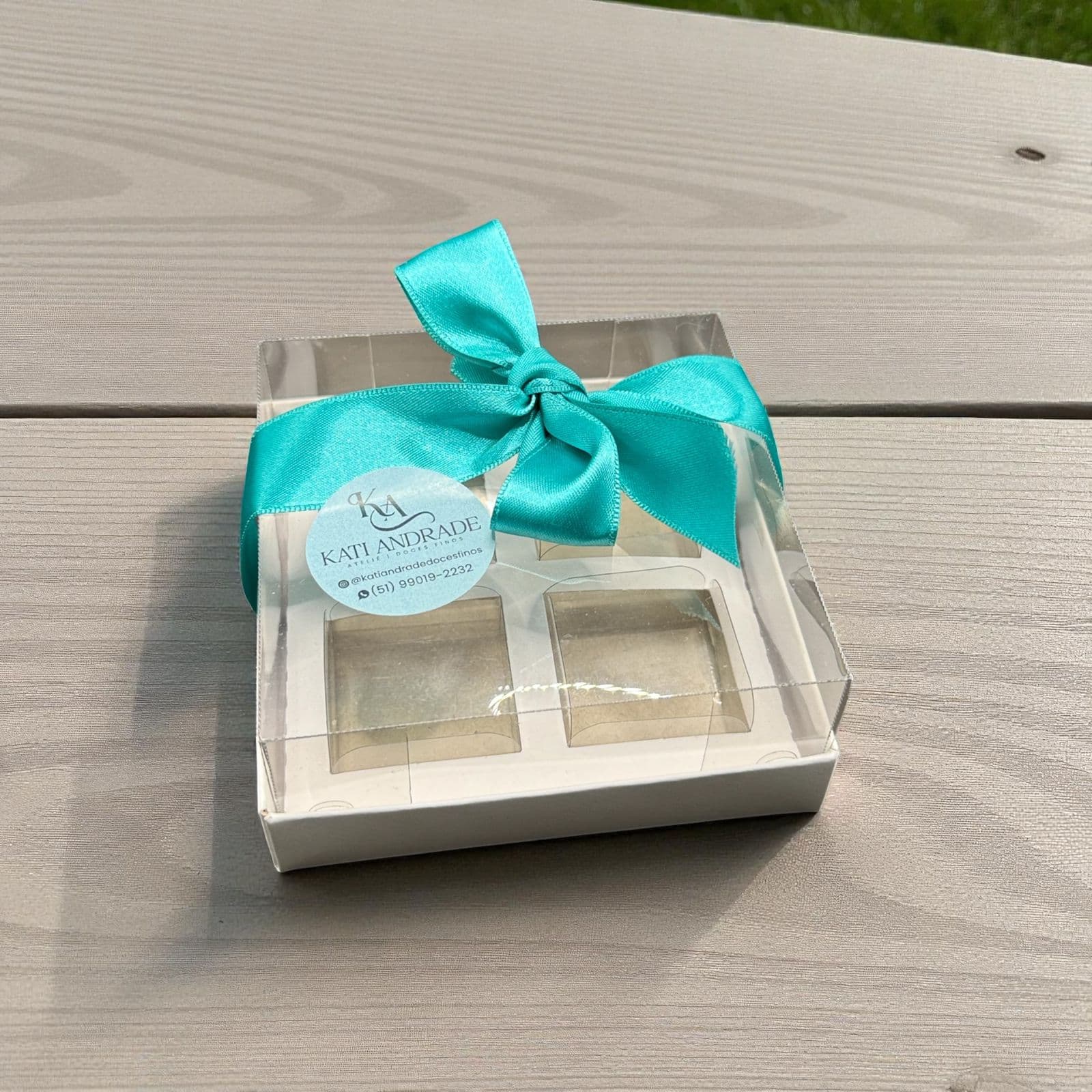 Caixa presente para 4 doces